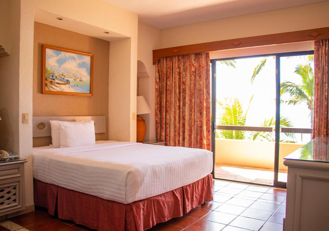 The Palms Resort Of マサトラン エクステリア 写真