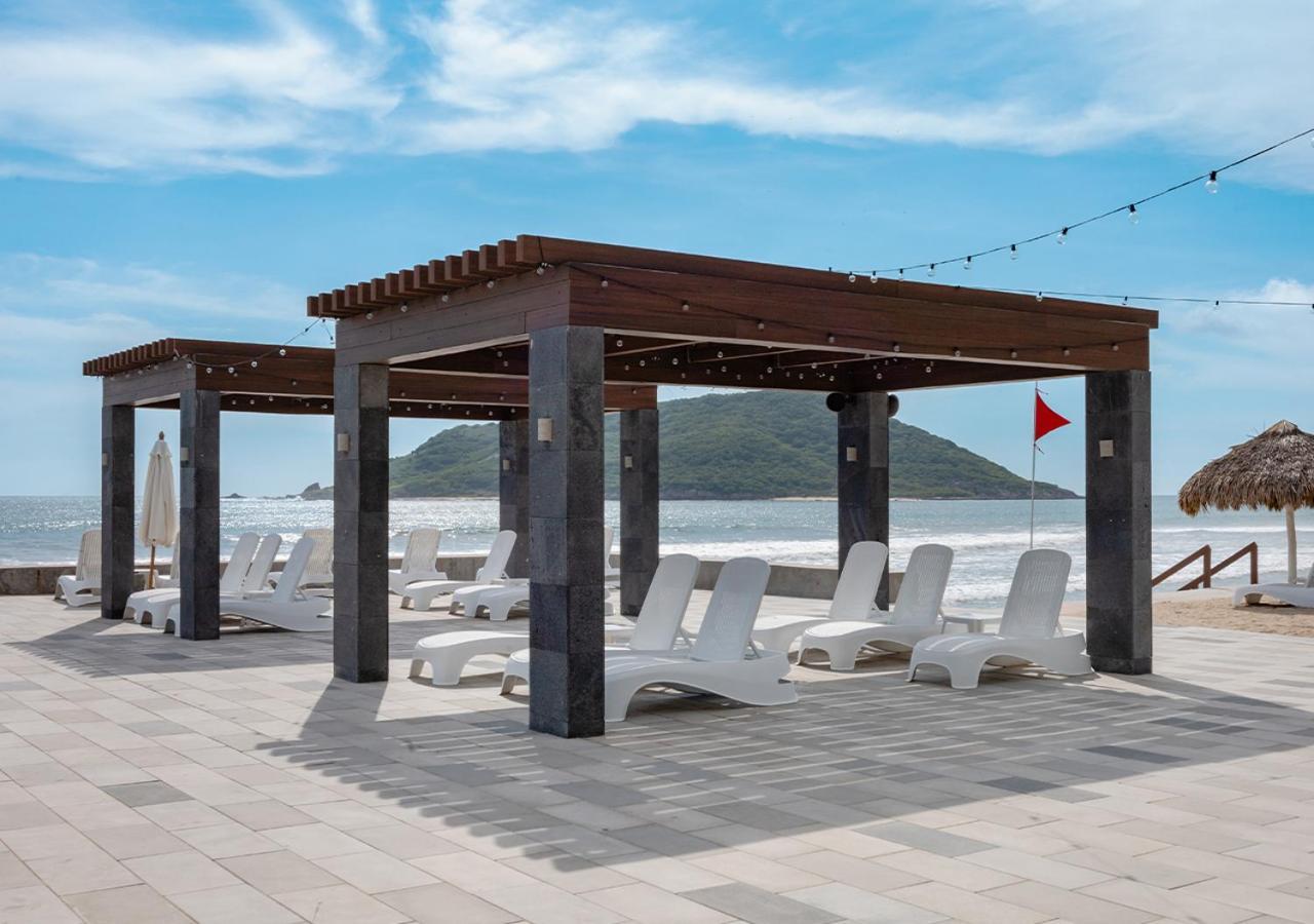 The Palms Resort Of マサトラン エクステリア 写真